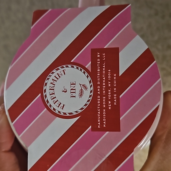 Naughty list and Nice List mug set - Picture 3 of 5